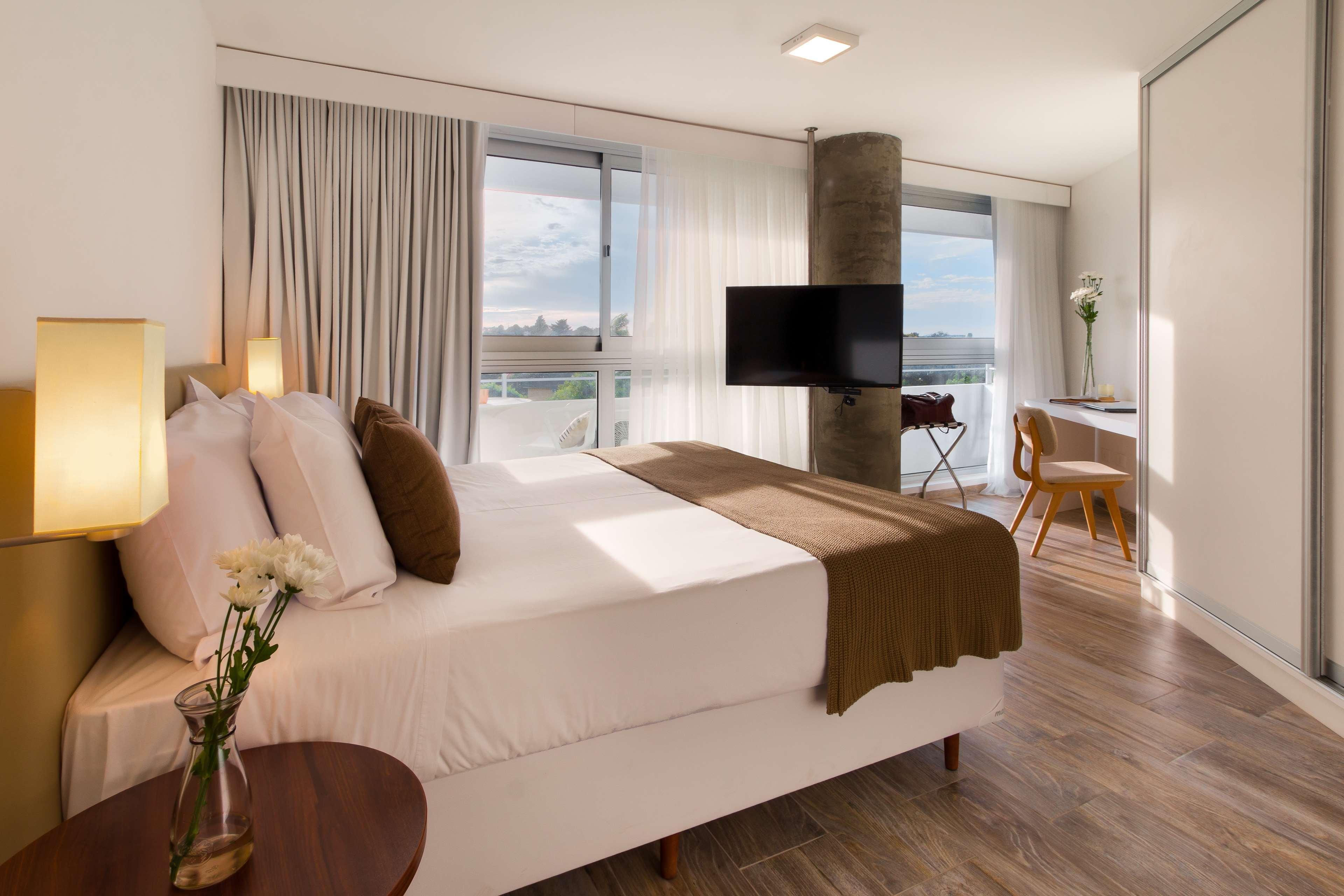 Dazzler By Wyndham Colonia Hotel Colonia del Sacramento Bagian luar foto